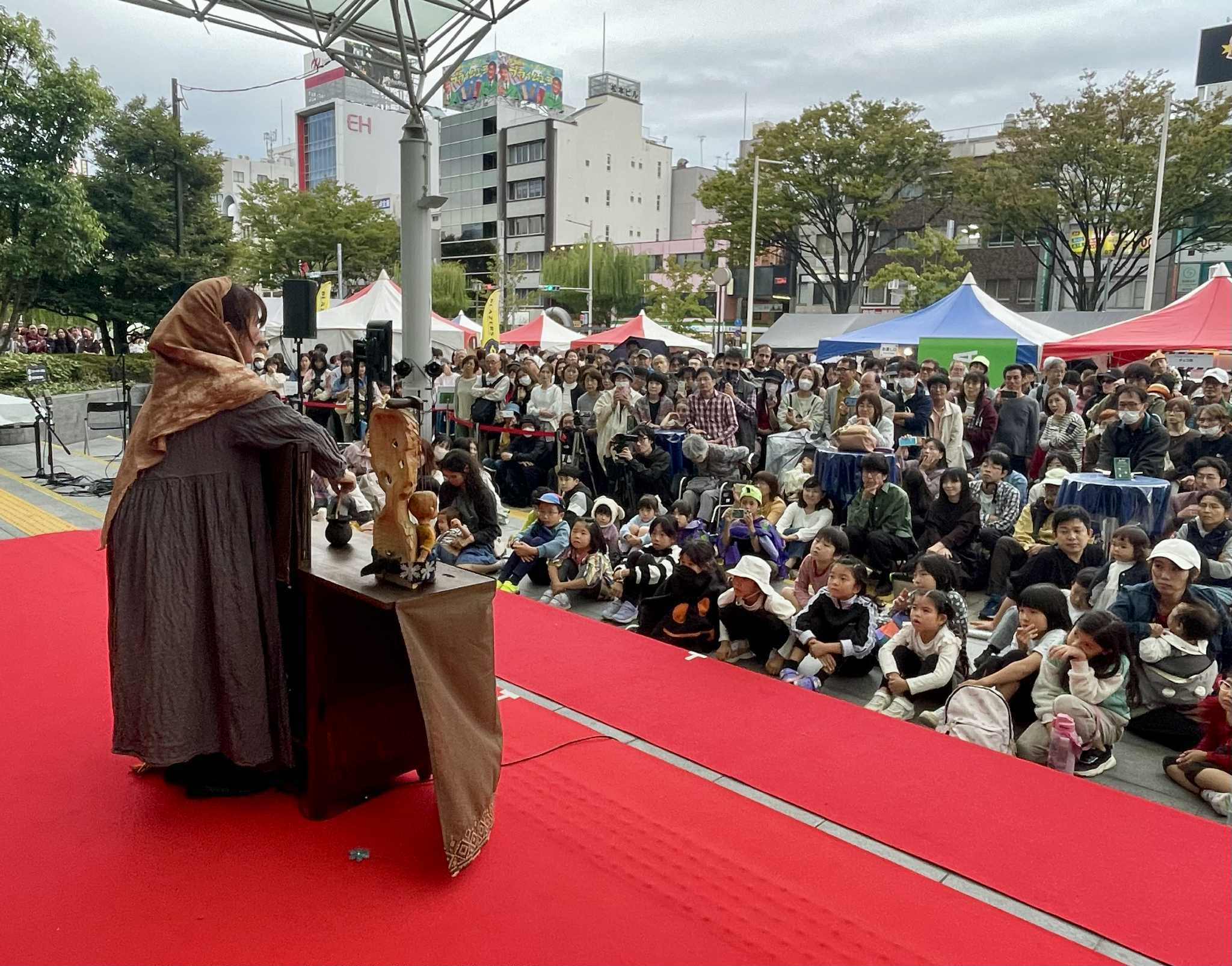 1042f8f9-2225-4dd2-8dae-ac1c5c6f44e6